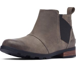 Sorel | Boots | Chelsea ankle boots| Emelie | leather waterproof | women 7.5